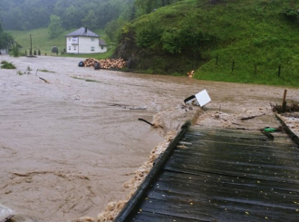 Poplave u Tuzlanskom kantonu