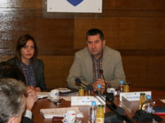 Petrić: Fiktivne prijave delegitimišu izbore