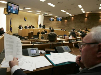 Delegatima i savjetnicima u Domu naroda FBiH smanjene naknade