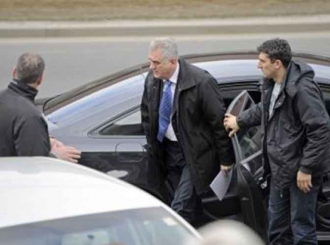 Nikolić imao incident na autoputu