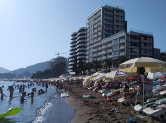 Vrela klima, ali i cijena: Građani ovog ljeta biraju dalje morske destinacije, jeftinije im nego na Jadranu
