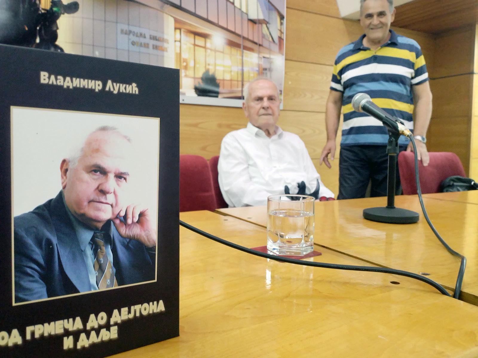 U Bijeljini promovisana knjiga "Od Grmeča do Dejtona i dalje"
