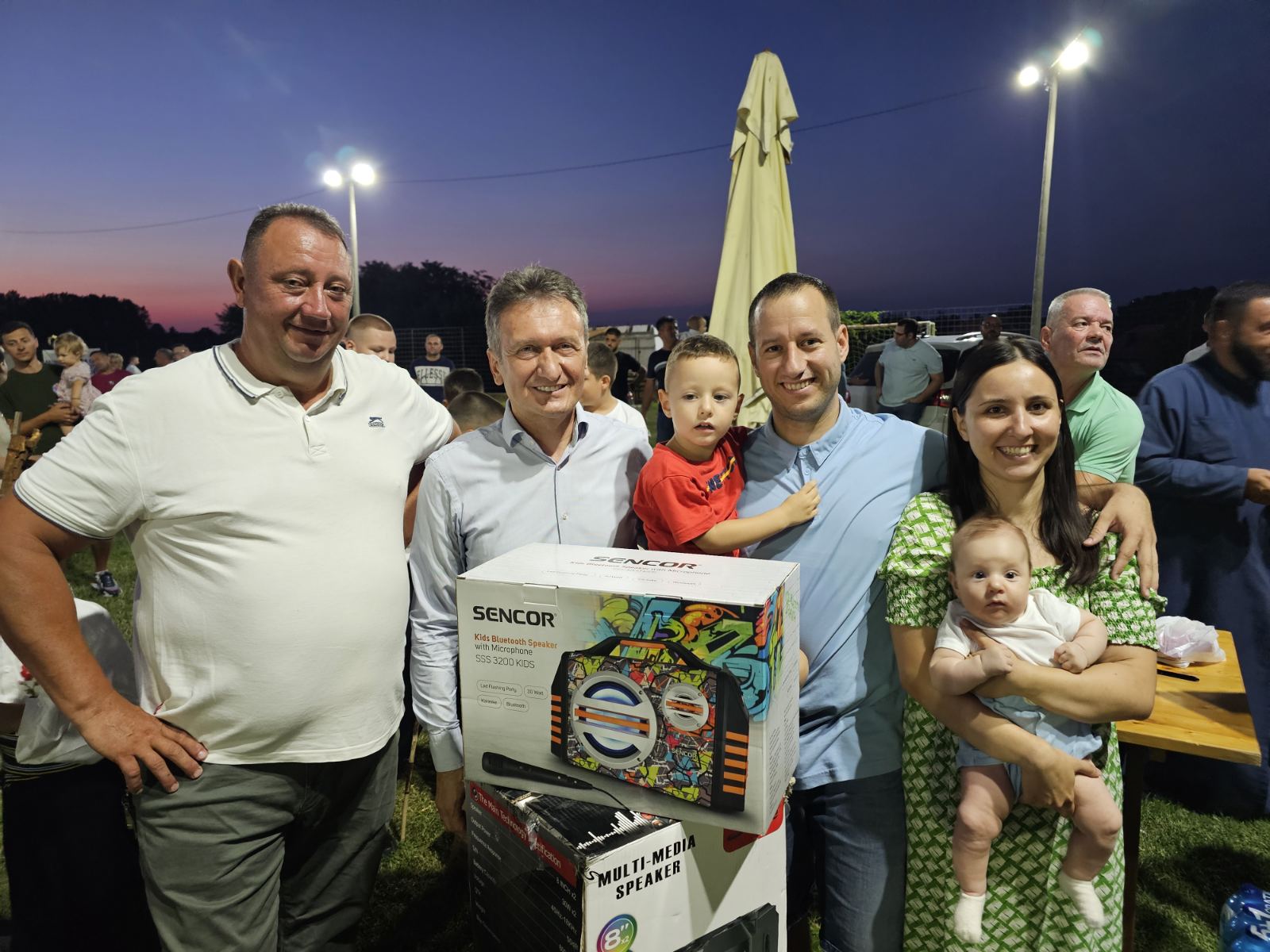 Obilježen drevni srpski običaj u Donjoj Trnovi: Svaka lila, djeci mila! FOTO