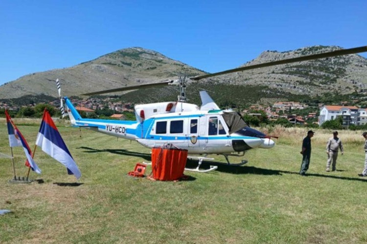 MIP BiH ignoriše požar u Gacku: Helikopter MUP-a Srbije čeka na odobrenje