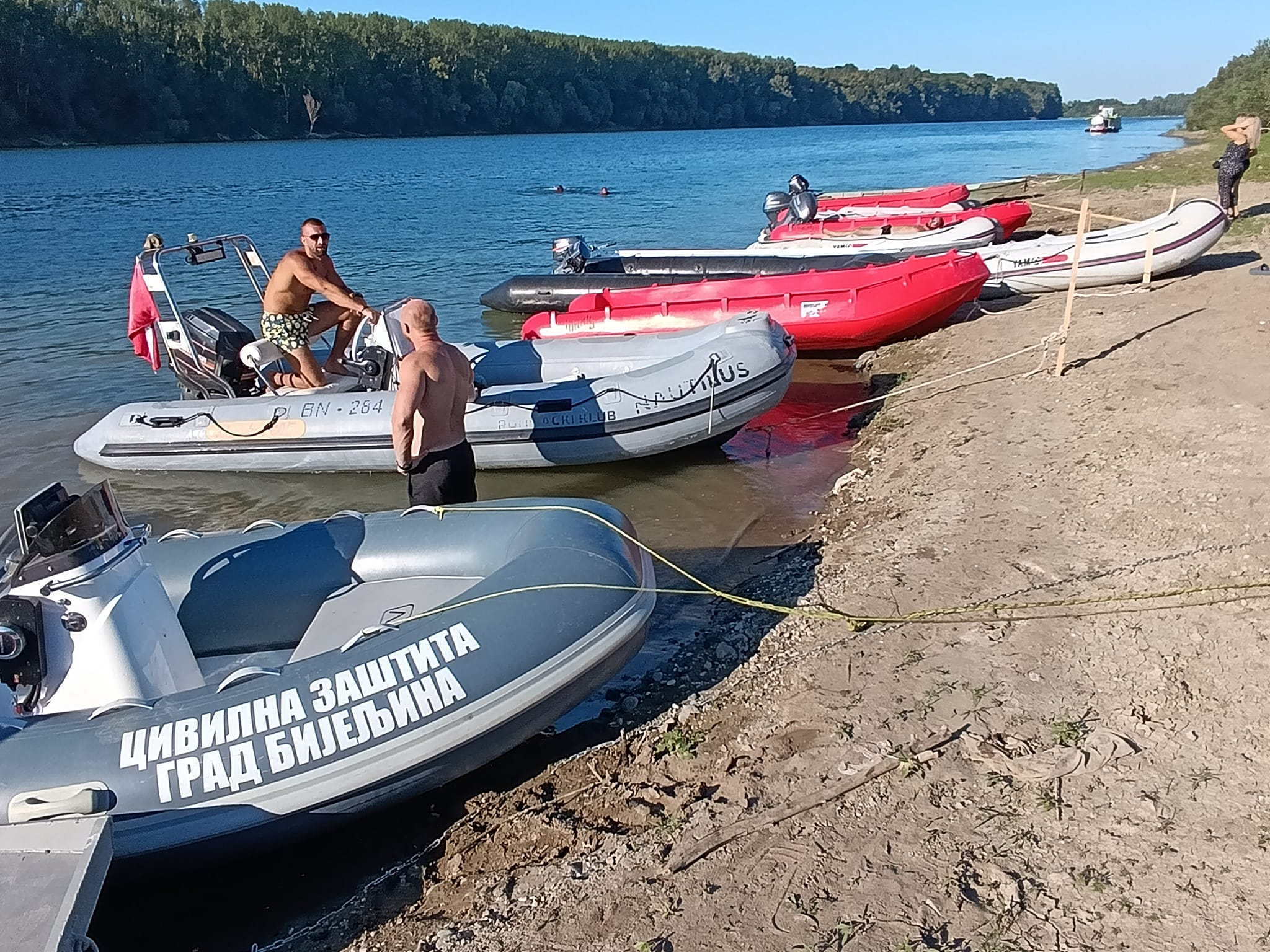 POČINJU PANTELINSKI DANI Sve je spremno za početak "Savske regate" FOTO