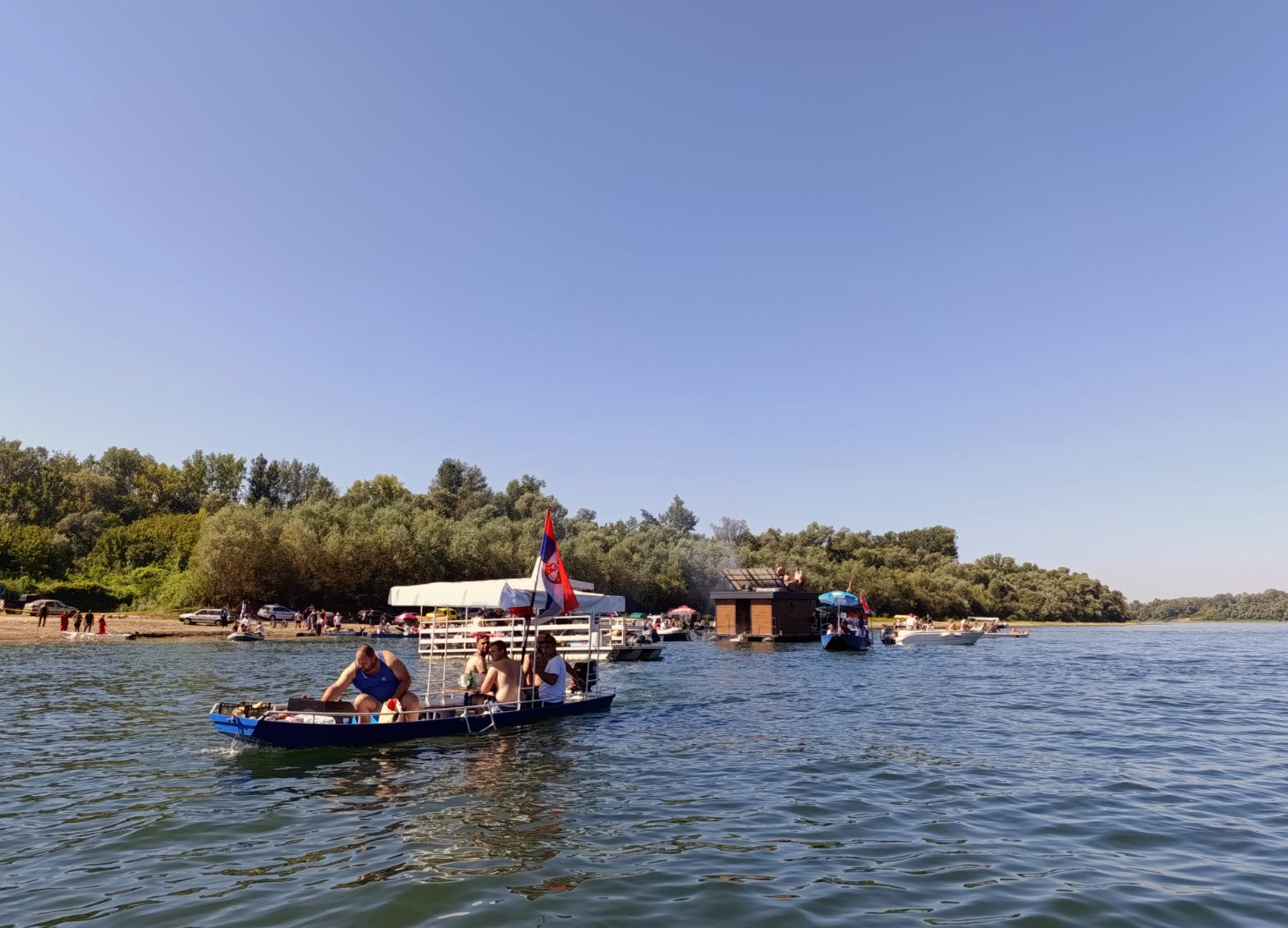 Na "Savskoj regati" u Bijeljini 142 plovila sa oko 1.500 učesnika