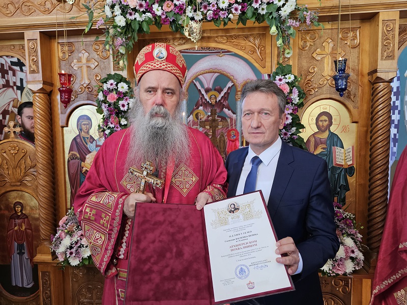 Slava hrama u Gornjoj Trnovi: Liturgija, uzdarja i ljubav mitropolita Fotija