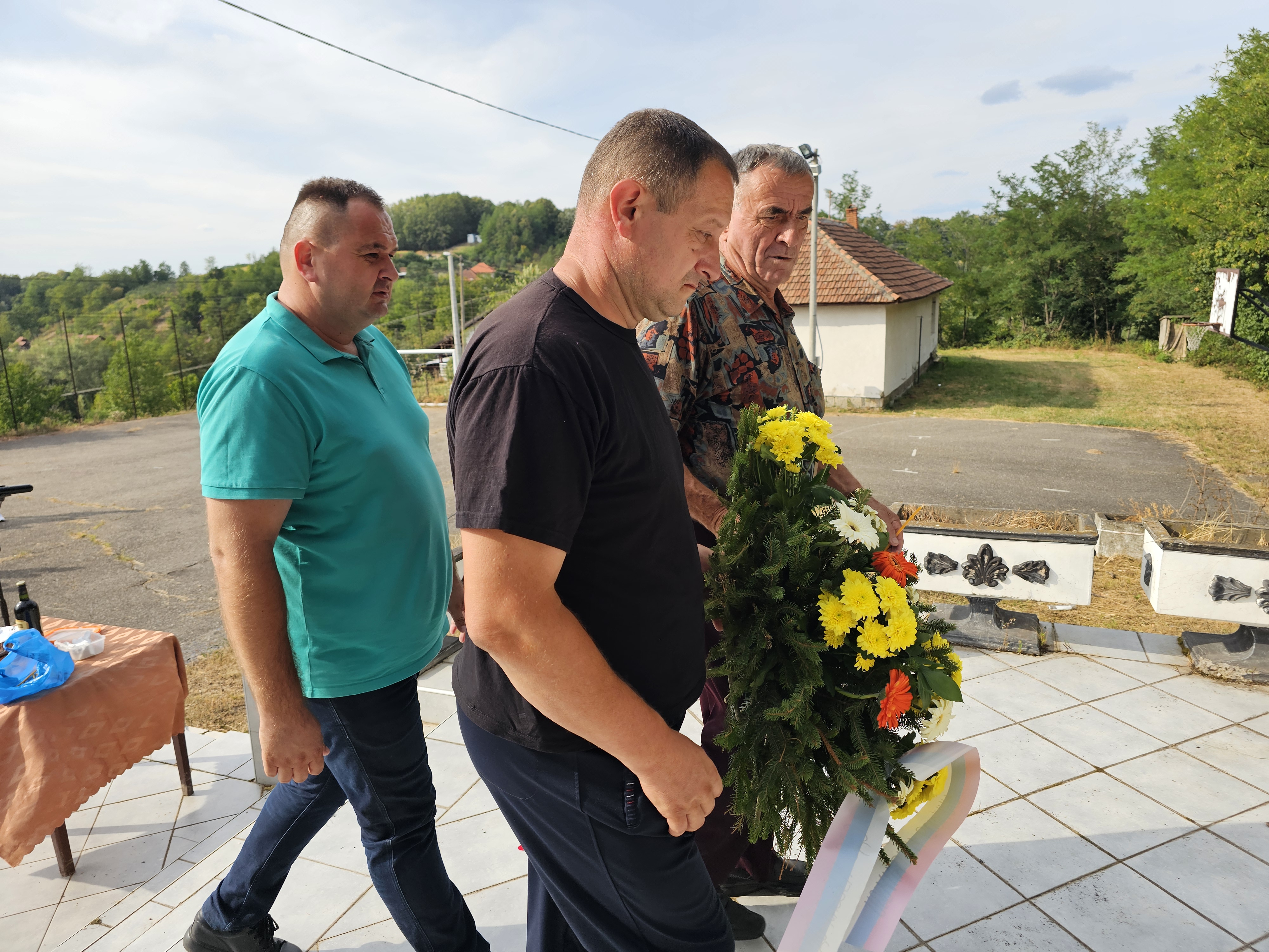 Parastos poginulim borcima Bogutovog Sela: Junaci za nezaborav