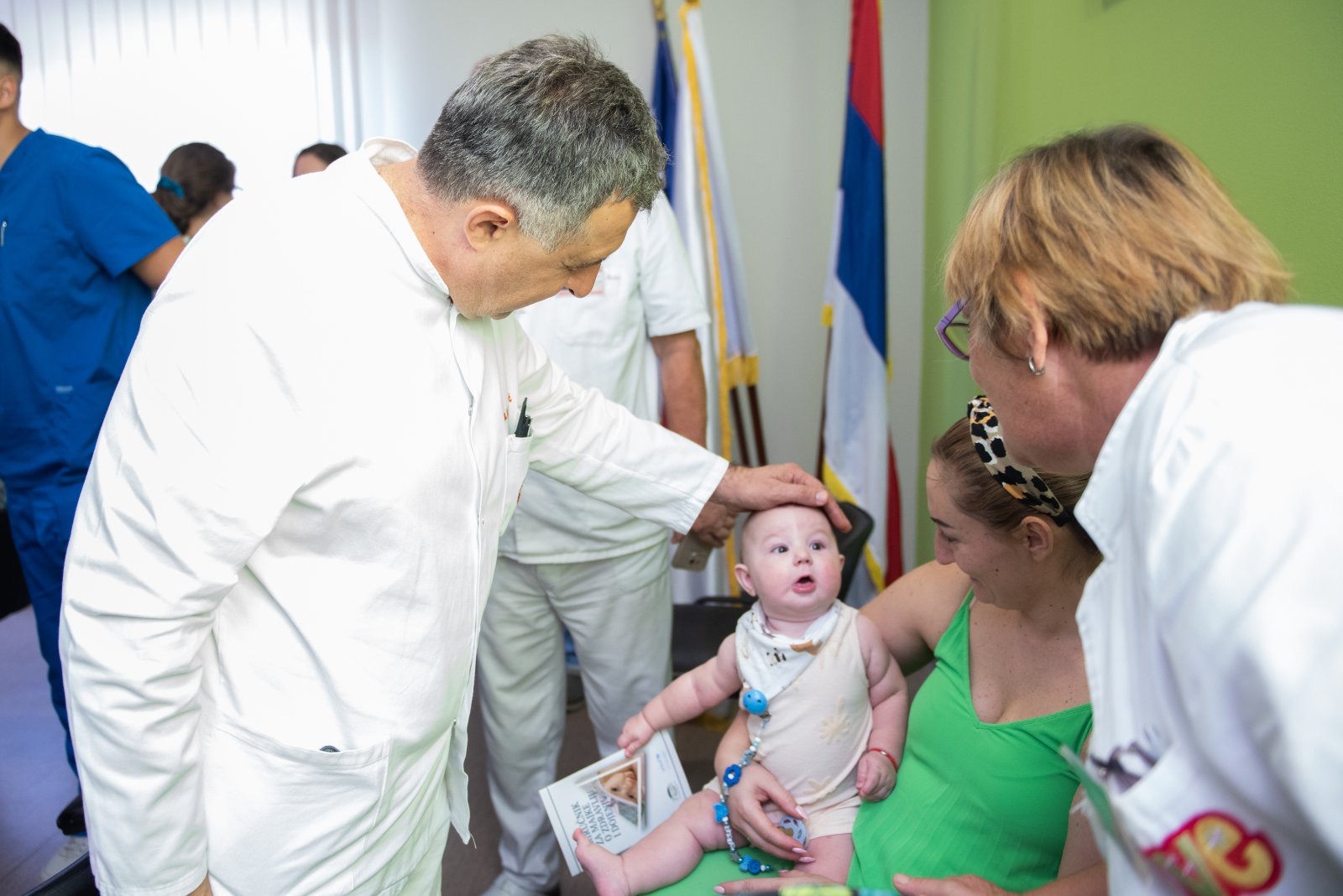 U bijeljinskoj bolnici obilježena Svjetska sedmica dojenja: "DOBROBIT MAJČINOG MLIJEKA JE NEMJERLJIVA“