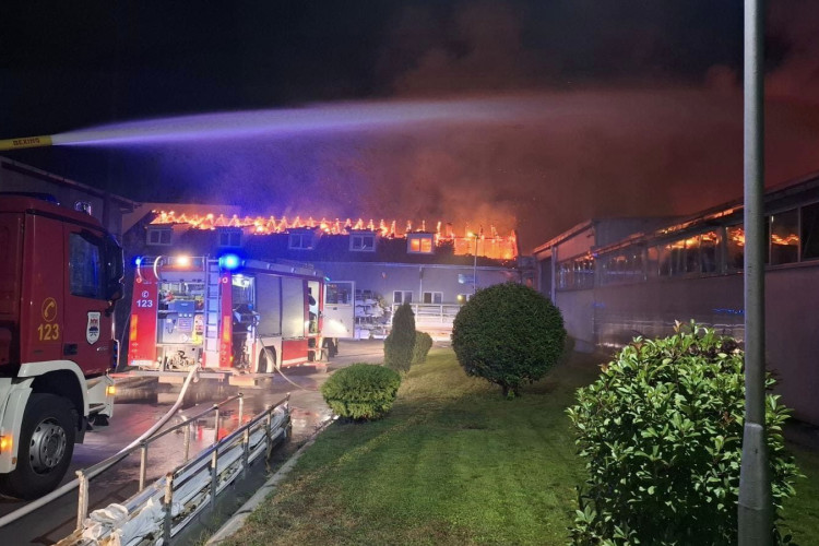 Izgorjeli pogoni firme u Banjaluci