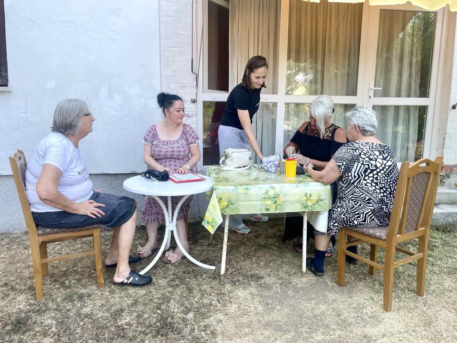 ZA BOLJE ZDRAVLJE: Preventivni pregledi građana u Modranu kod Bijeljine