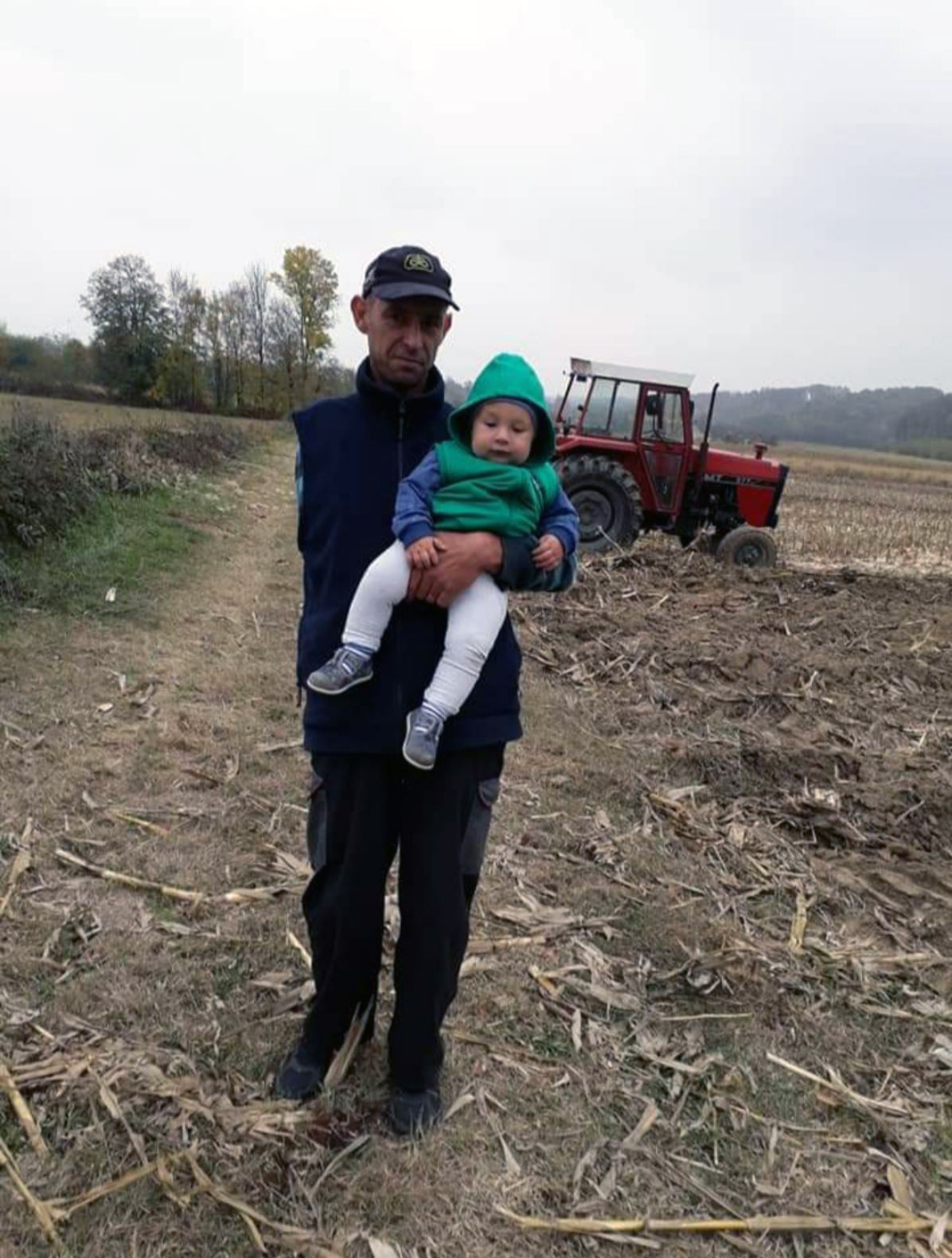Bijeljinac u nesreći ostao bez ruke, nastavio da radi sa pet prstiju