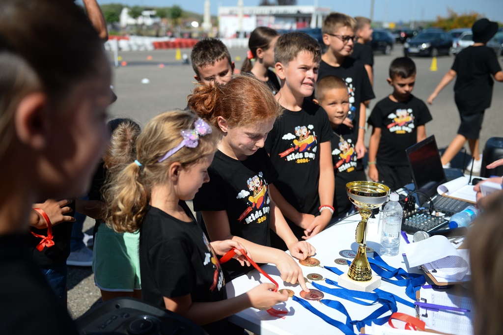 Sport Vision Kids Day: Mini olimpijada i velika srca - Događaj za pamćenje! FOTO