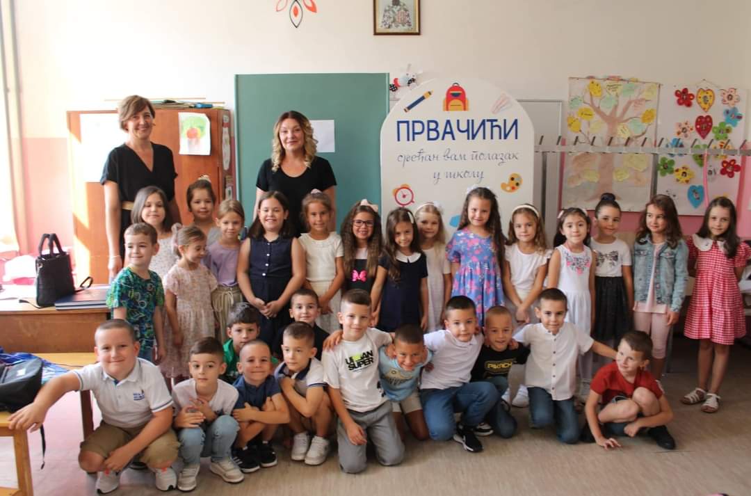 Lopare: Počela nova školska godina, upisano više prvačića nego u prošloj godini