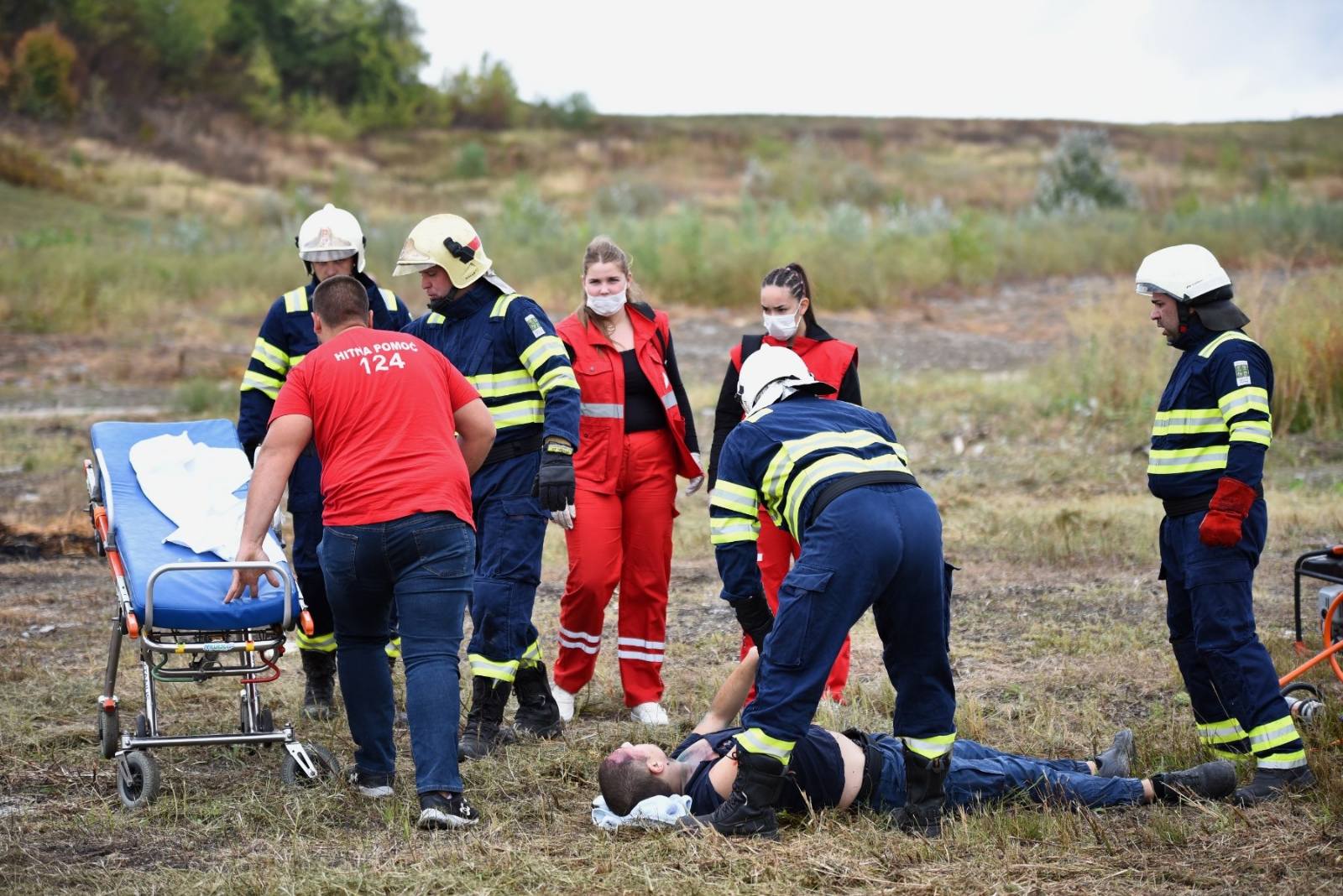 Vatrogasna vježba u Mezgraji kod Ugljevika: Vatrogasci uvijek na visini zadatka