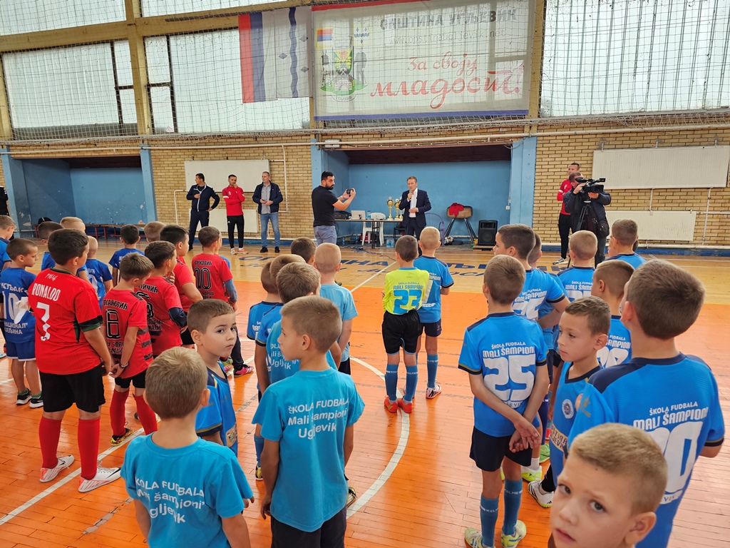 "Trofej Ugljevika" okupio više od 600 mališana: Zdravo odrastenje djece uz fudbalsku igru