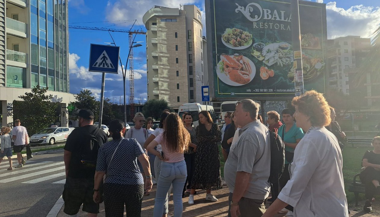 Žene iz Donjeg Žabara na izletu u Crnoj Gori – posjeta Ostrogu i Budvi