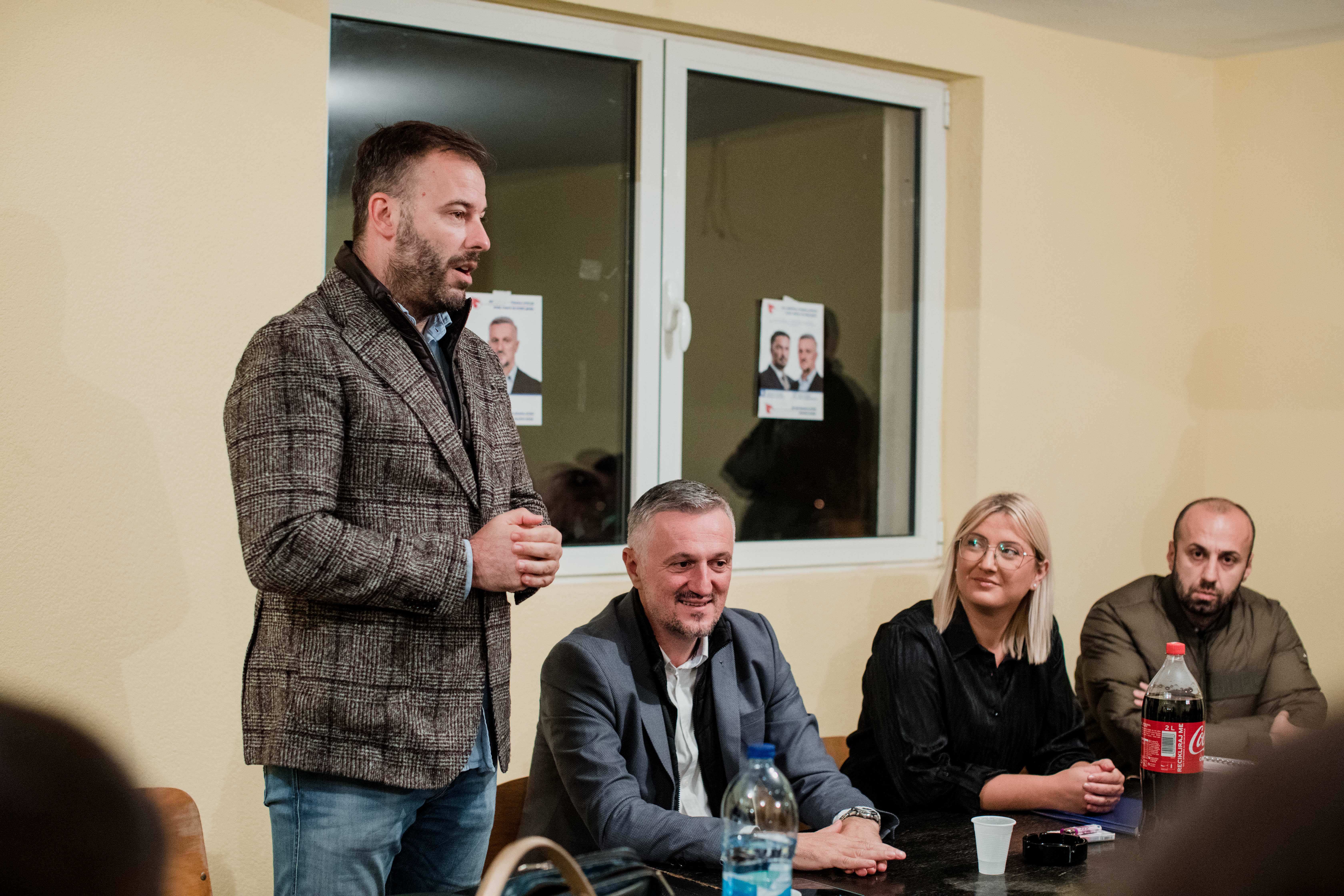 Mile Pejčić u Gornjoj Čađavici: Obezbijedićemo nova radna mjesta