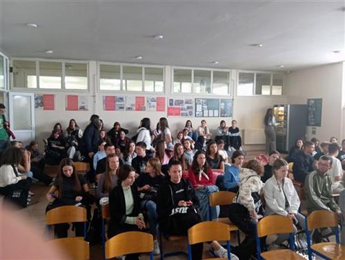 Održano predavanje za bijeljinske gimnazijalce "Kad se život preokrene"