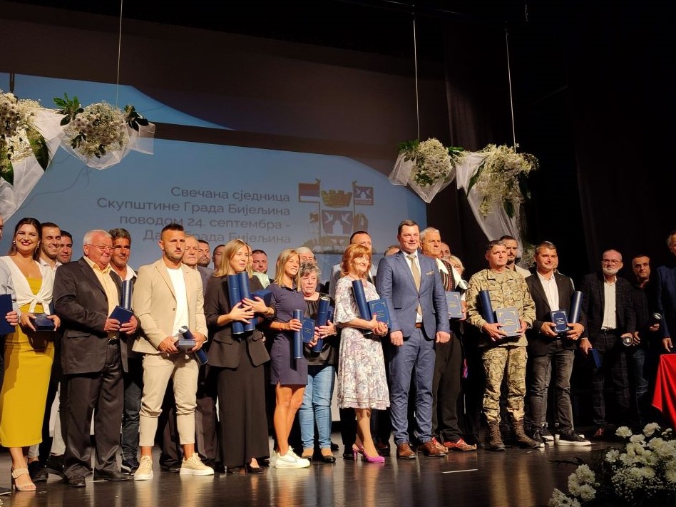 Priznanje Grada Bijeljina dodjeljeno 3. pješadijskom bataljonu FOTO