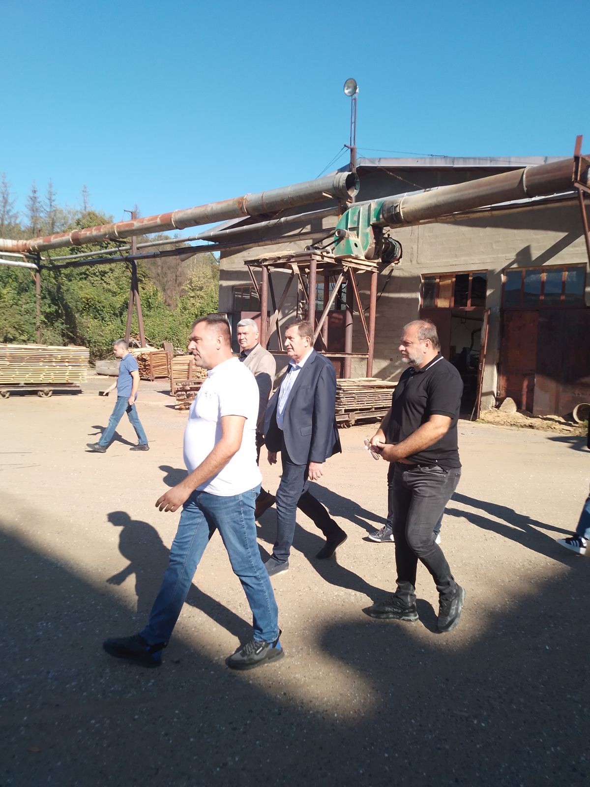Ministar Mitrović u Loparama: Vlada Republike Srpske podržava razvojne projekte