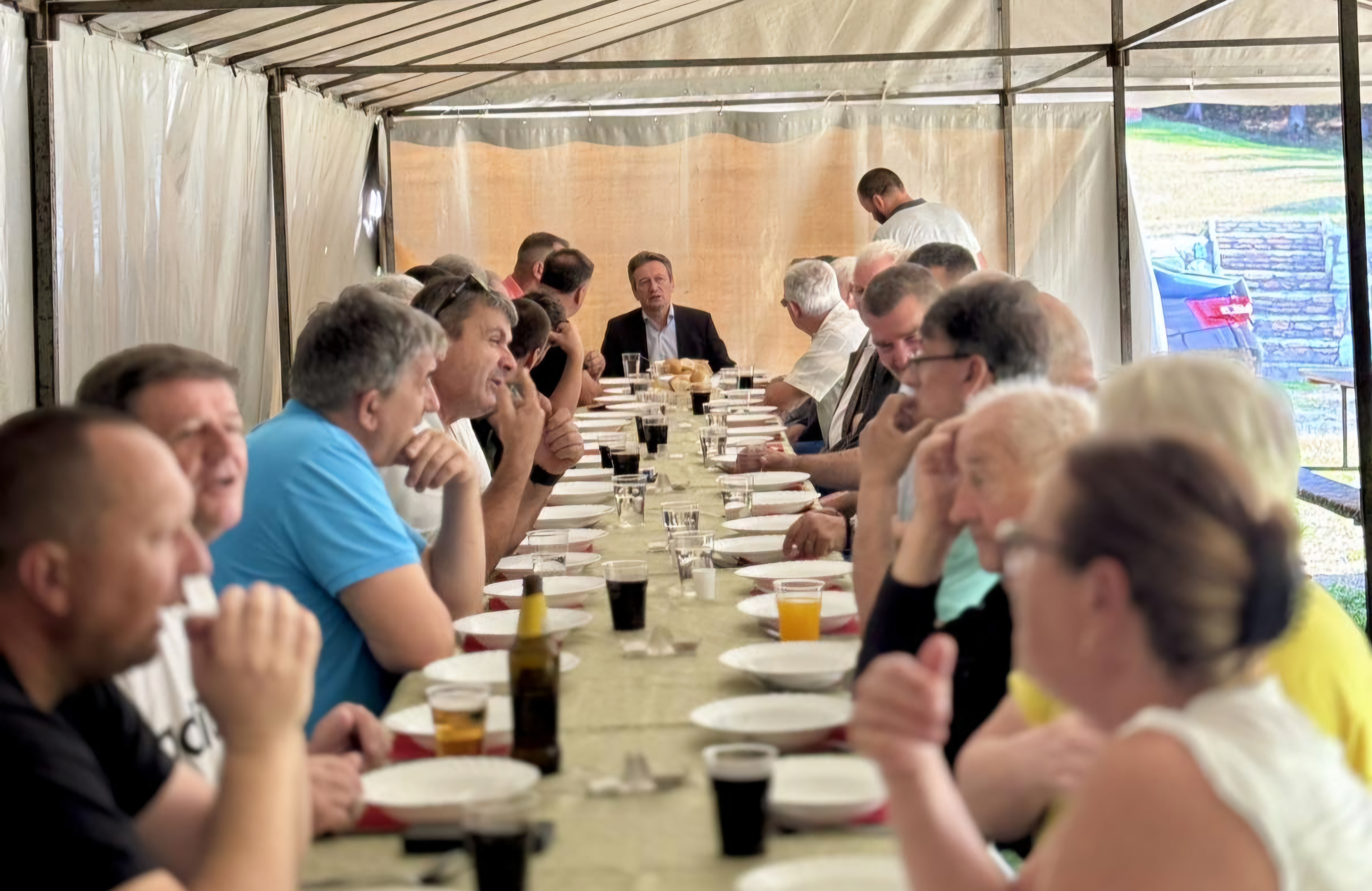 Načelnik Perić sa ugljevičkim pčelarima: Podrška "Majevičkoj košnici"
