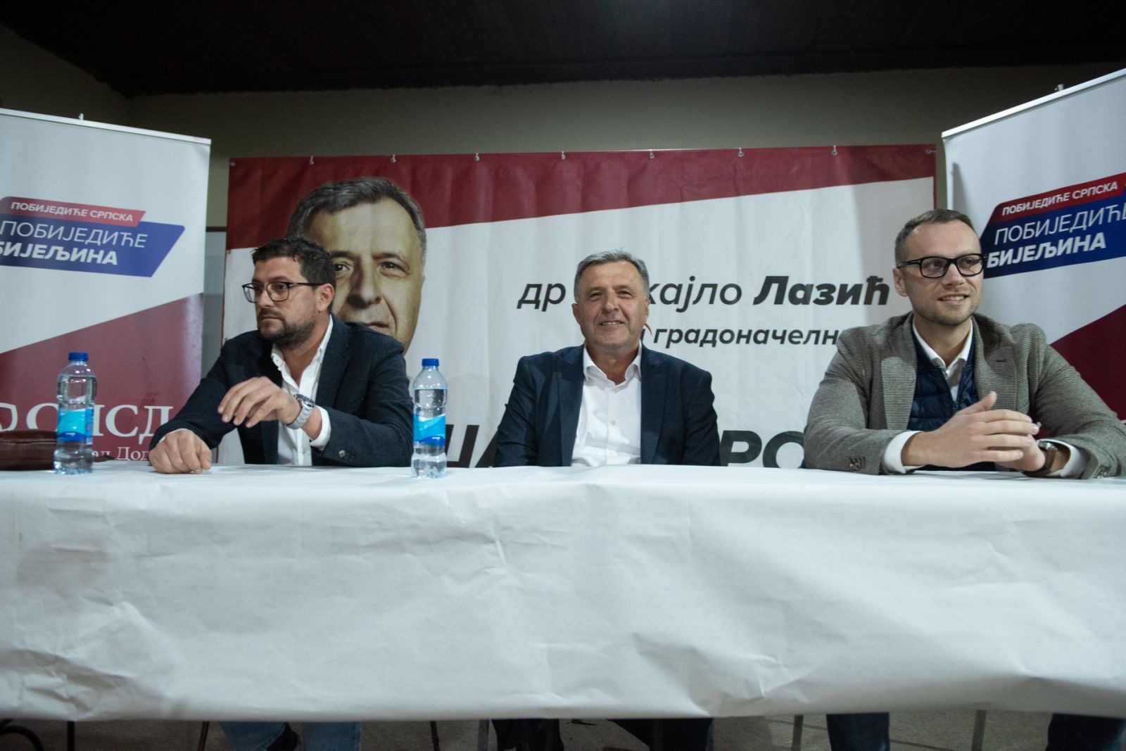 Emotivan doček za Dr Lazića i kandidate SNSD-a u Magnojeviću: „Želim da ostavimo našu Bijeljinu i Semberiju boljom za svu našu djecu“