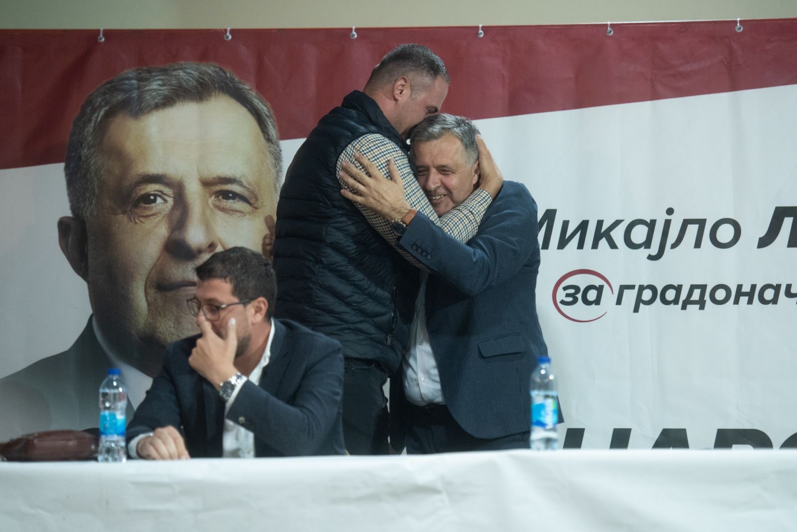 Emotivan doček za Dr Lazića i kandidate SNSD-a u Magnojeviću: „Želim da ostavimo našu Bijeljinu i Semberiju boljom za svu našu djecu“