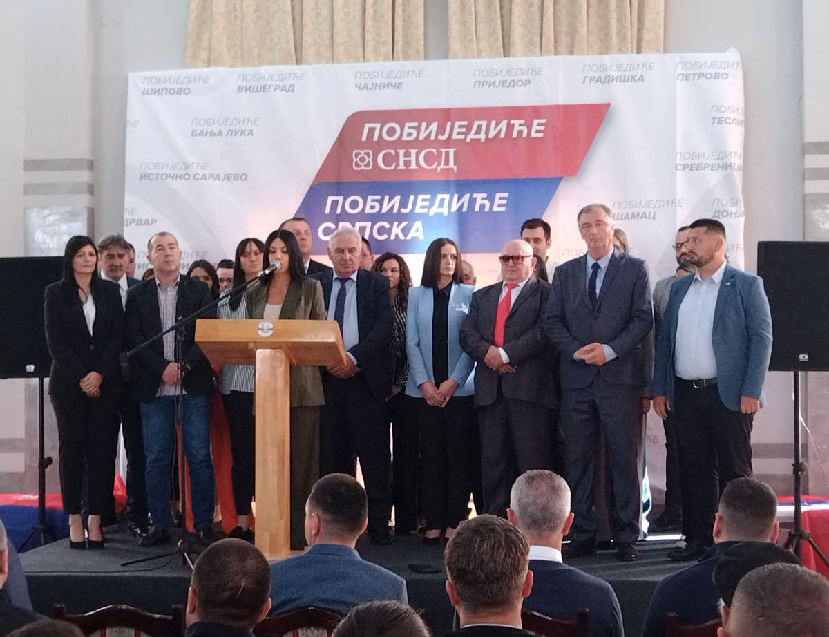 Dodik: Pobjeda Stevana Sandića otvara put razvoja i prosperiteta Lopara