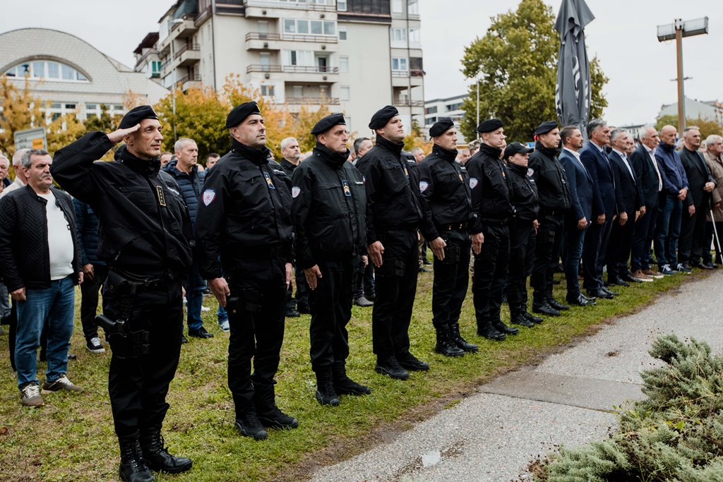 Mile Pejčić na obilježavanju Dana 4. odreda Specijalne brigade Policije: Nikada nećemo zaboraviti stradale saborce