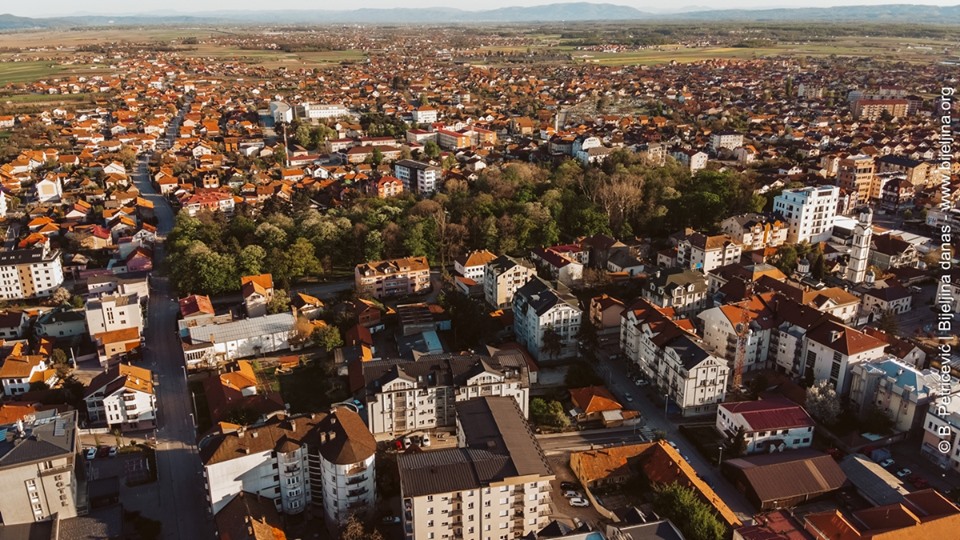 Danas suvo i hladnije