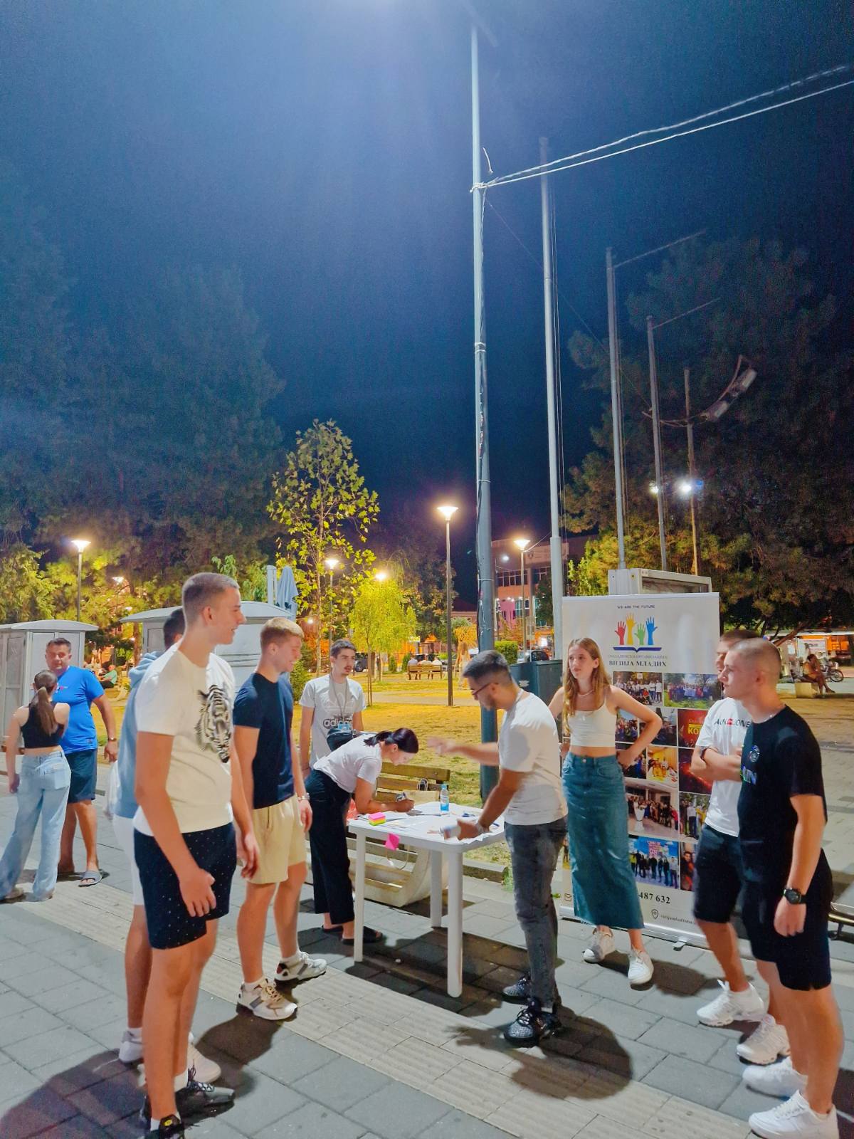Mladi aktivisti pokrenuli inicijativu za otvaranje Omladinskog centra u Bijeljini