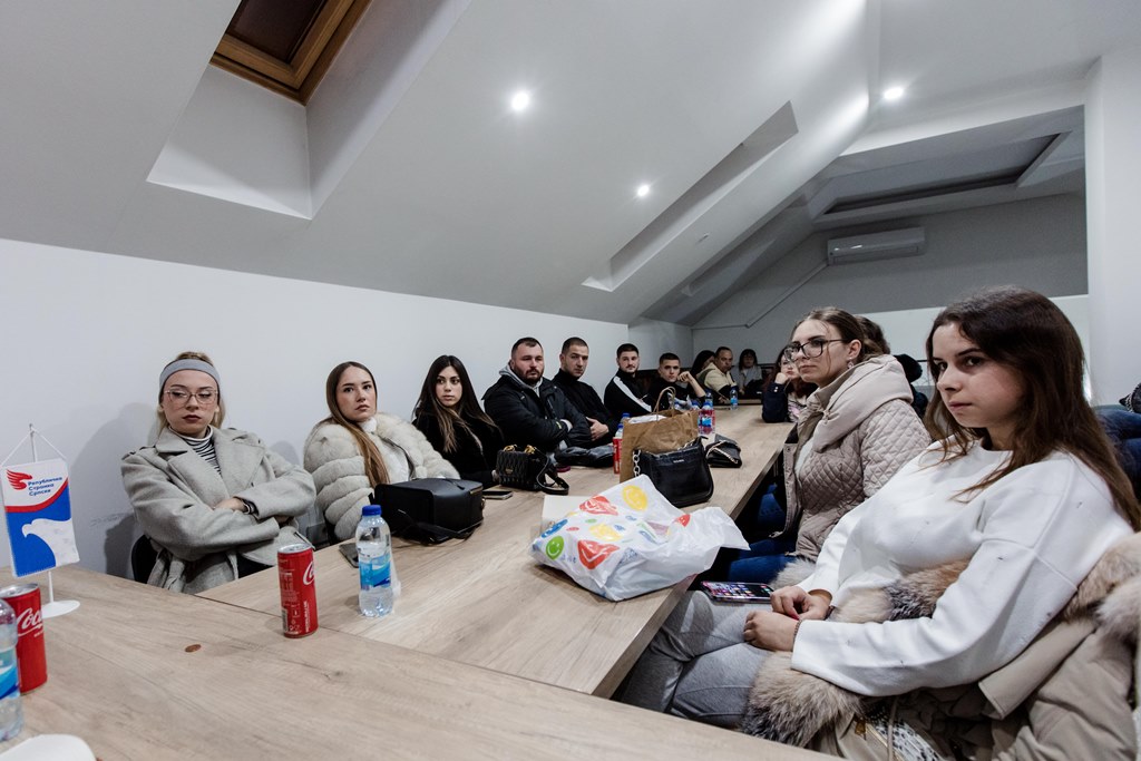 Republička omladina Srpske: Sve više mladih u RSS, uskoro koktel za nove članove