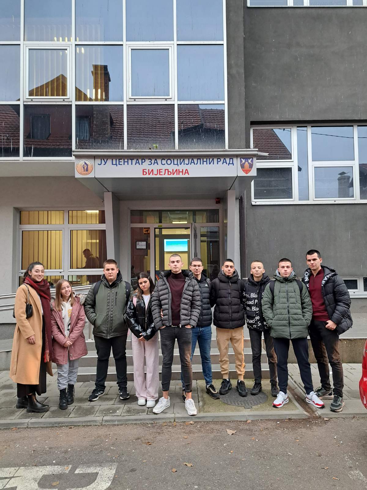 Bijeljina: Učenici Ekonomske škole posjetili Centar za socijalni rad (FOTO)