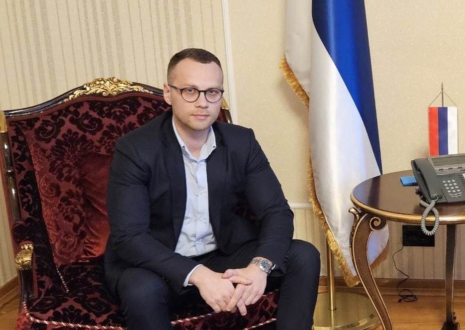 Savić: Nastavak šizofrene i nekonzistentne politike SDS-a