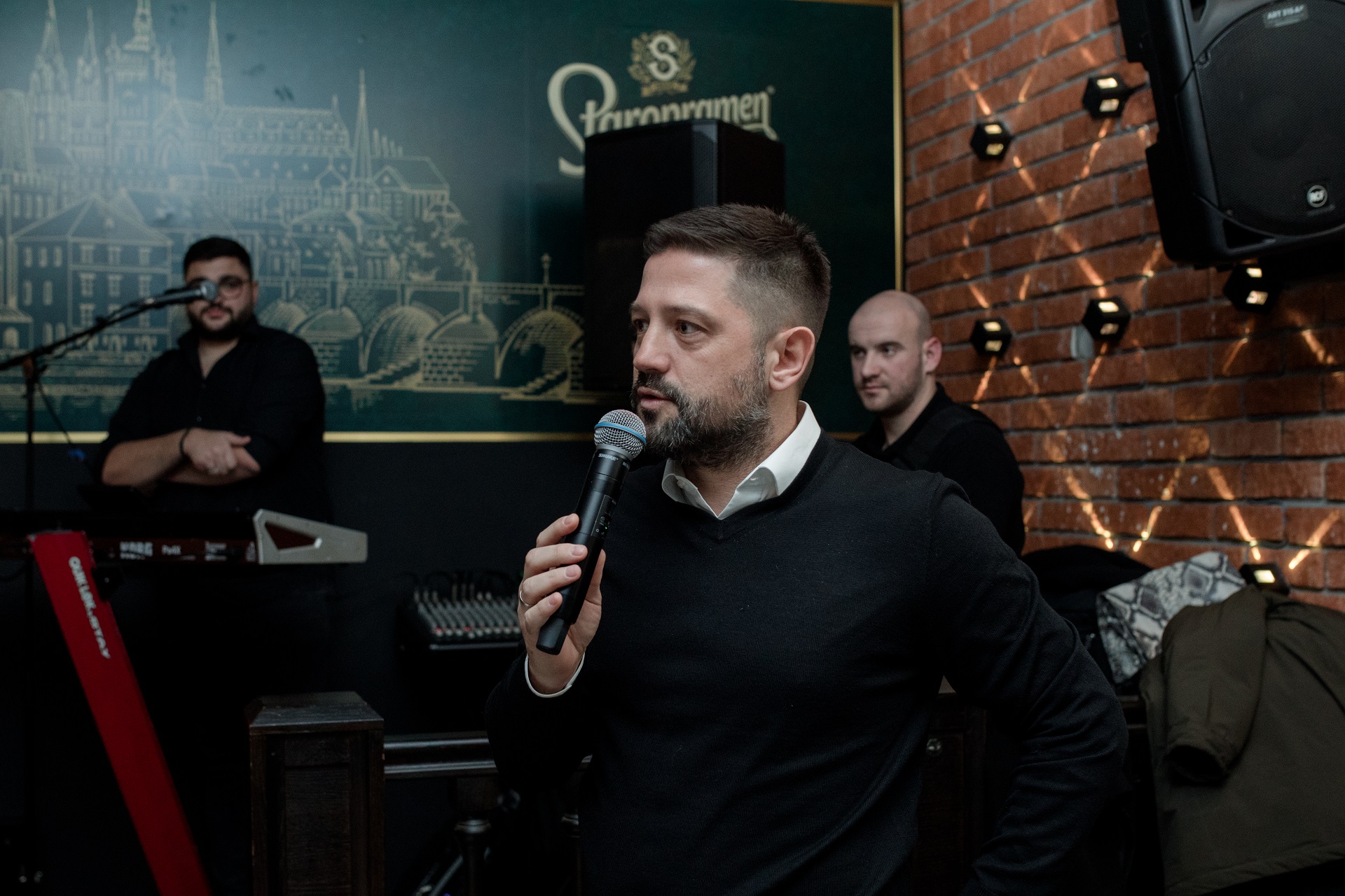 RSS organizovala novogodišnji koktel, građanima poželjeli srećne predstojeće praznike (FOTO)