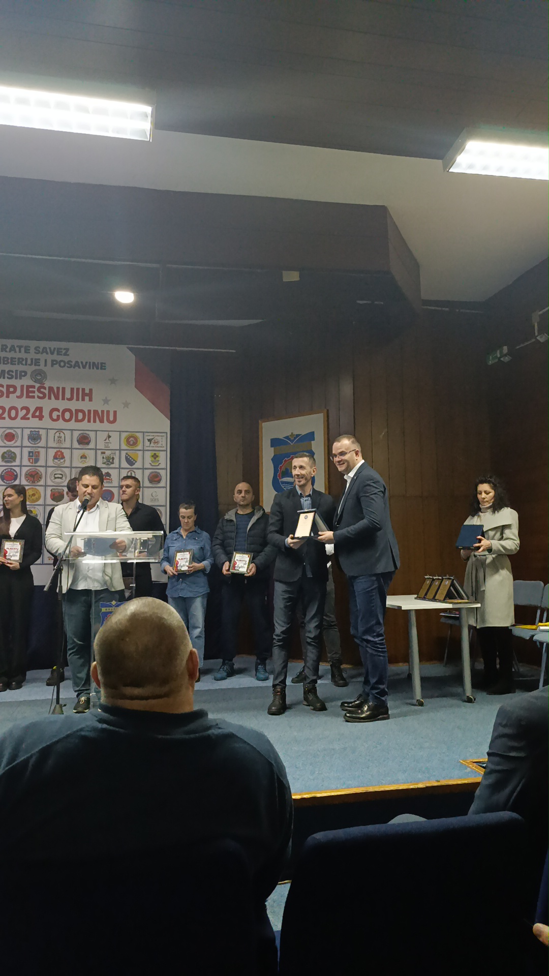KK UNSU: Ivković proglašen za najboljeg trenera regije, Vujićeva za najbolju kadetkinju