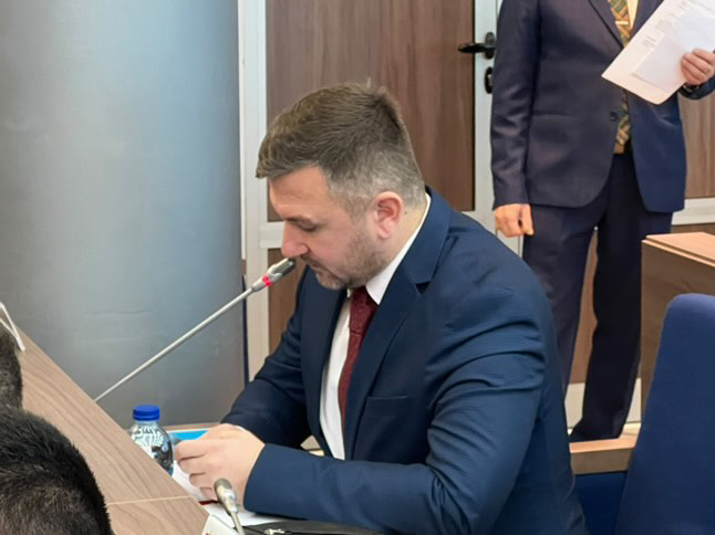 Ostojić: “Da li je blokada usvajanje svih gradonačelnikovih prijedloga za načelnike?”