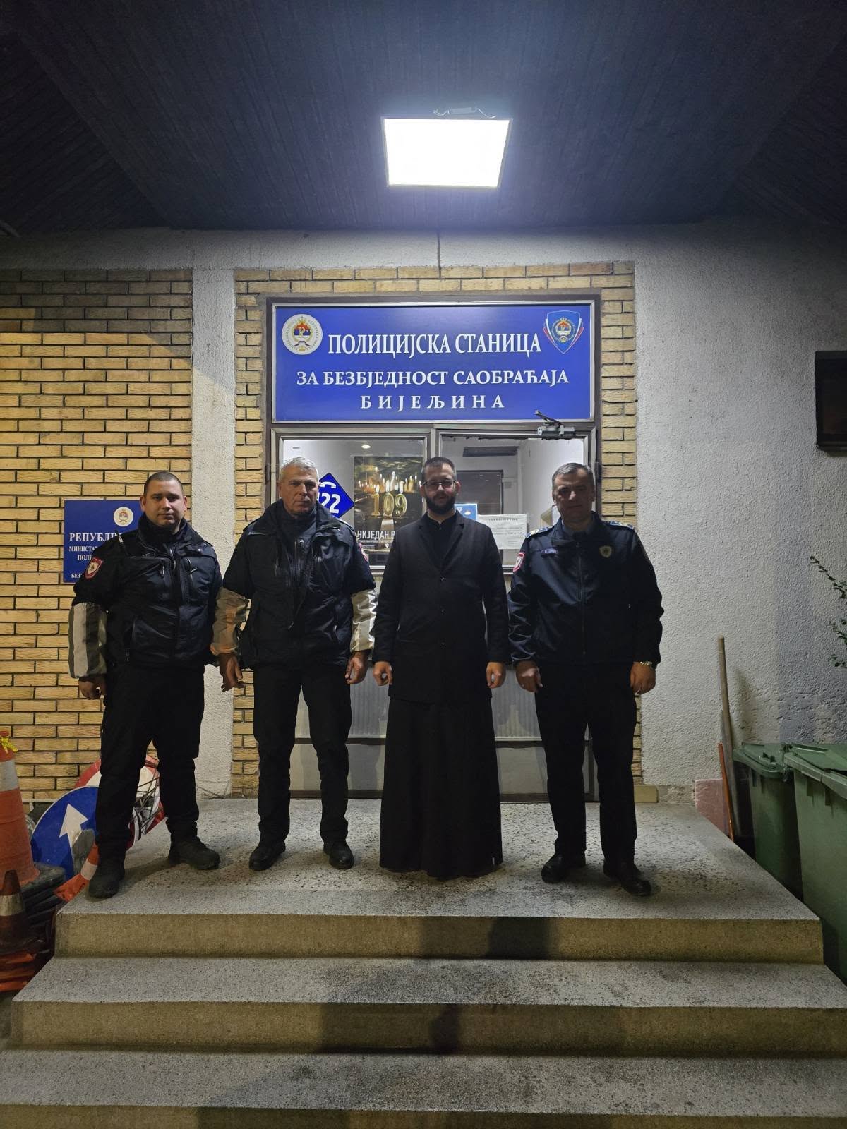 Božićni darovi za dežurne službe u Bijeljini FOTO
