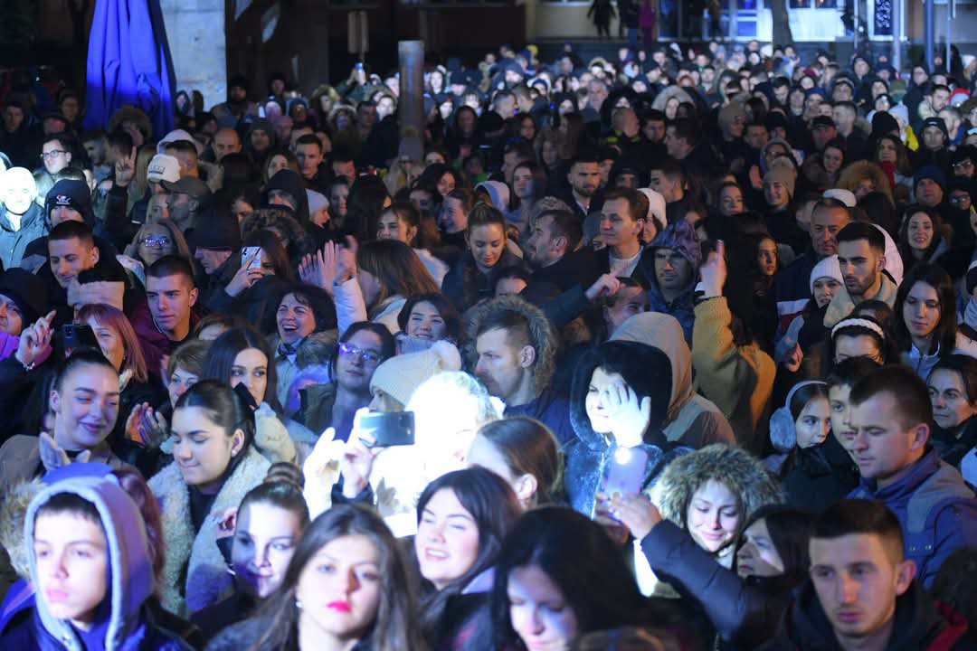 Semberci uz muziku i vatromet dočekali pravoslavnu Novu godinu