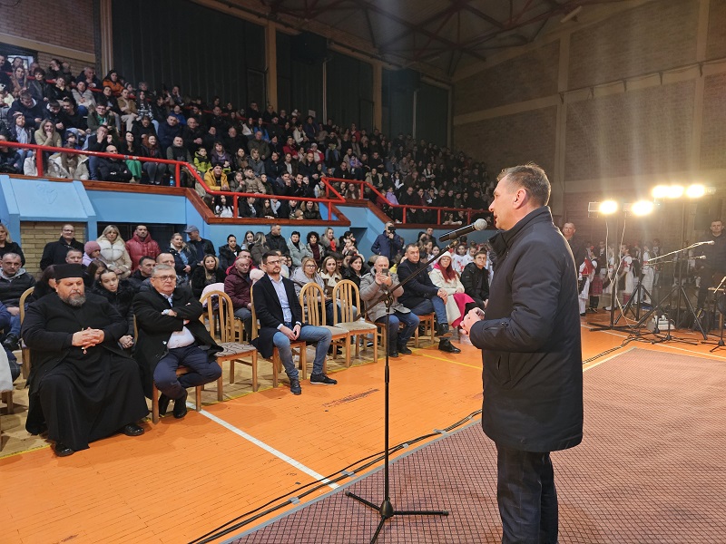 Godišnji koncert Kud-a "Rudar" iz Ugljevika: Slavili, igrali, pjevali... FOTO