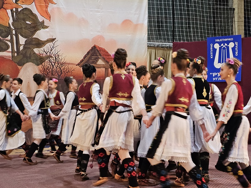 Godišnji koncert Kud-a "Rudar" iz Ugljevika: Slavili, igrali, pjevali... FOTO