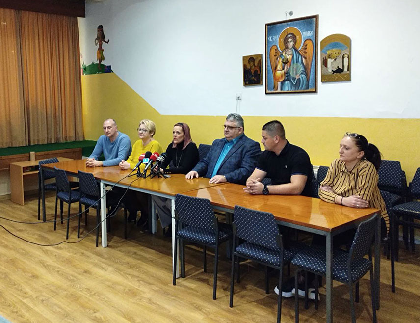 Bijeljina: Radnici vrtića "Čika Jova Zmaj" u trodnevnom štrajku upozorenja