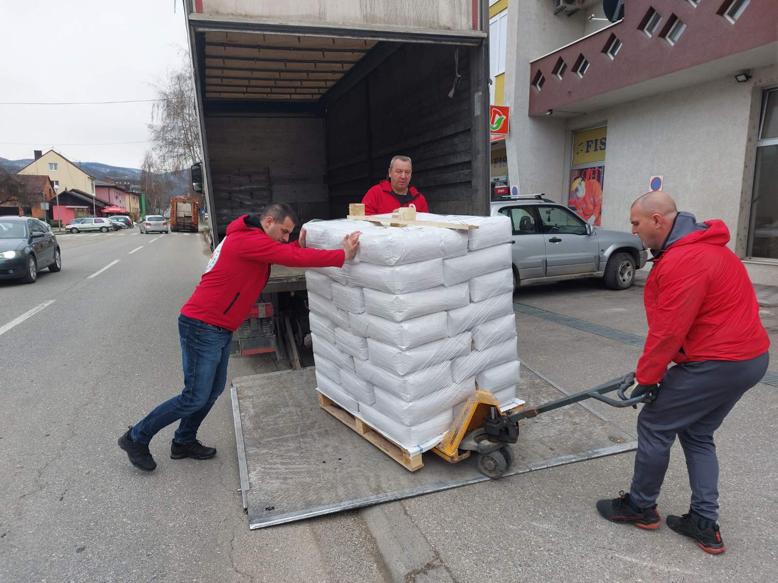 Crveni krst: Uskoro nove količine brašna i paketa sa hranom za stanovništvo u potrebi