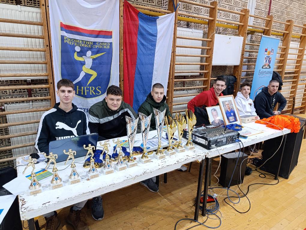 Bijeljina i Perihel osvojili deveti turnir Željko Savić i Aleksandar Marinković