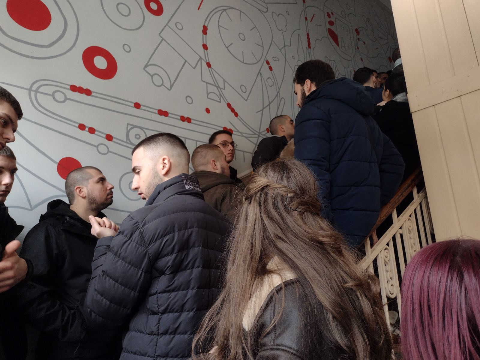Više od stotinu ljudi do sada dalo krv za mladu Bijeljinku FOTO