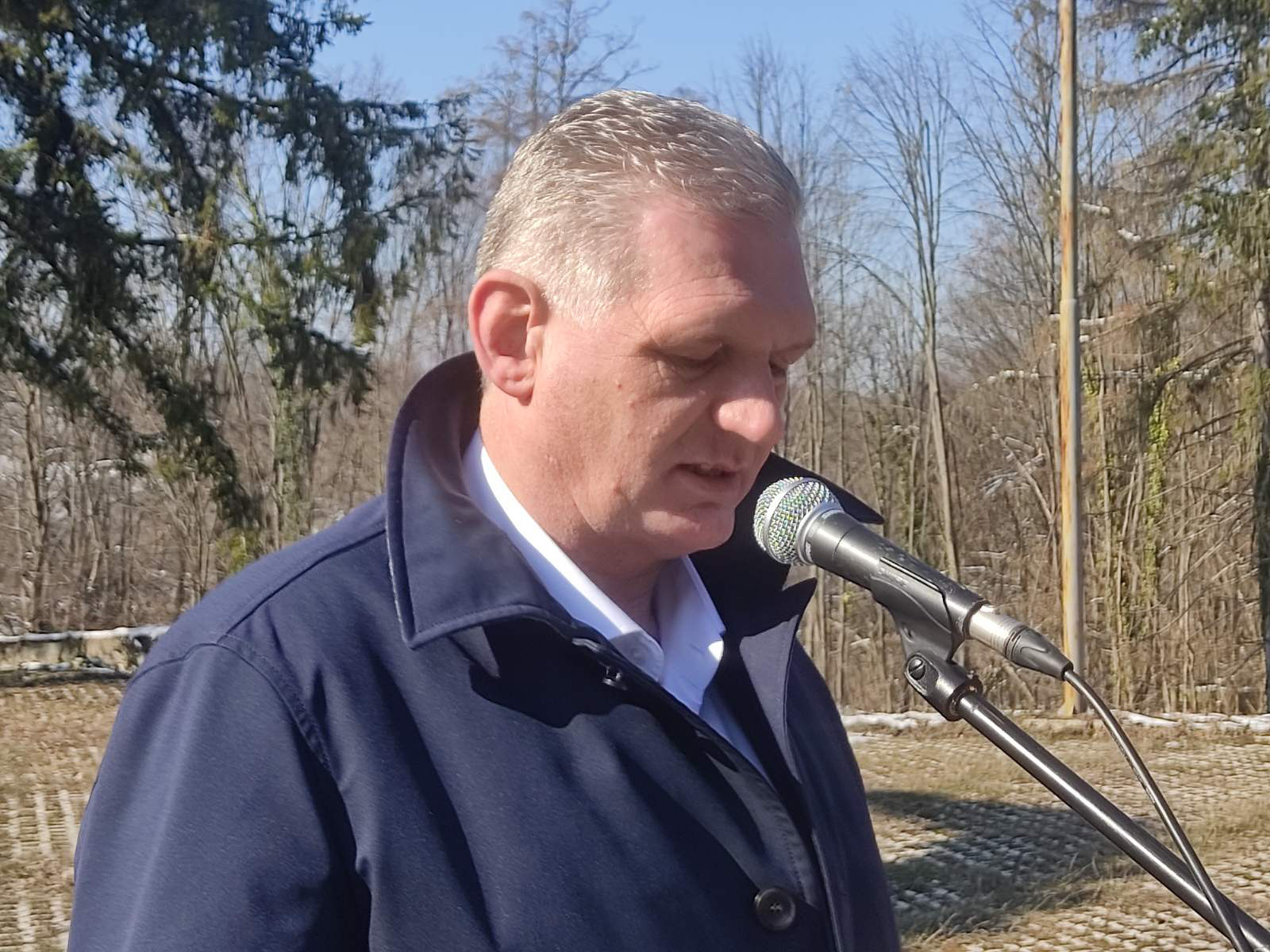 Lopare: Položeni vijenci na mjesto stradanja partizanskog štaba (FOTO)