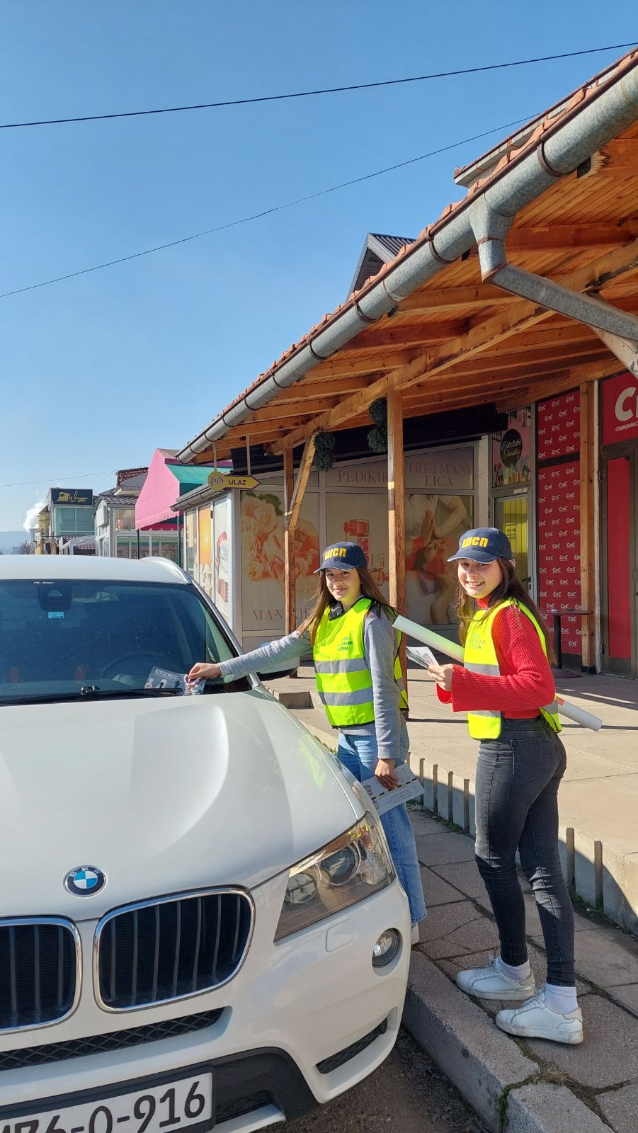 Djeca i AMD "Auto Ugljevik" poručili "Budi vidljiv! Ne budi figura!"
