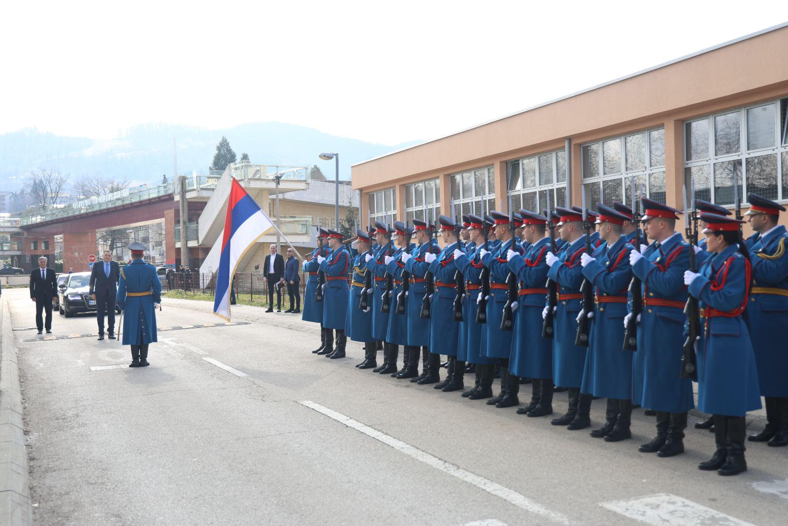 Počeo sastanak Dodika i Cvijanovićeve sa rukovodiocima MUP-a i bezbjednosnih agencija