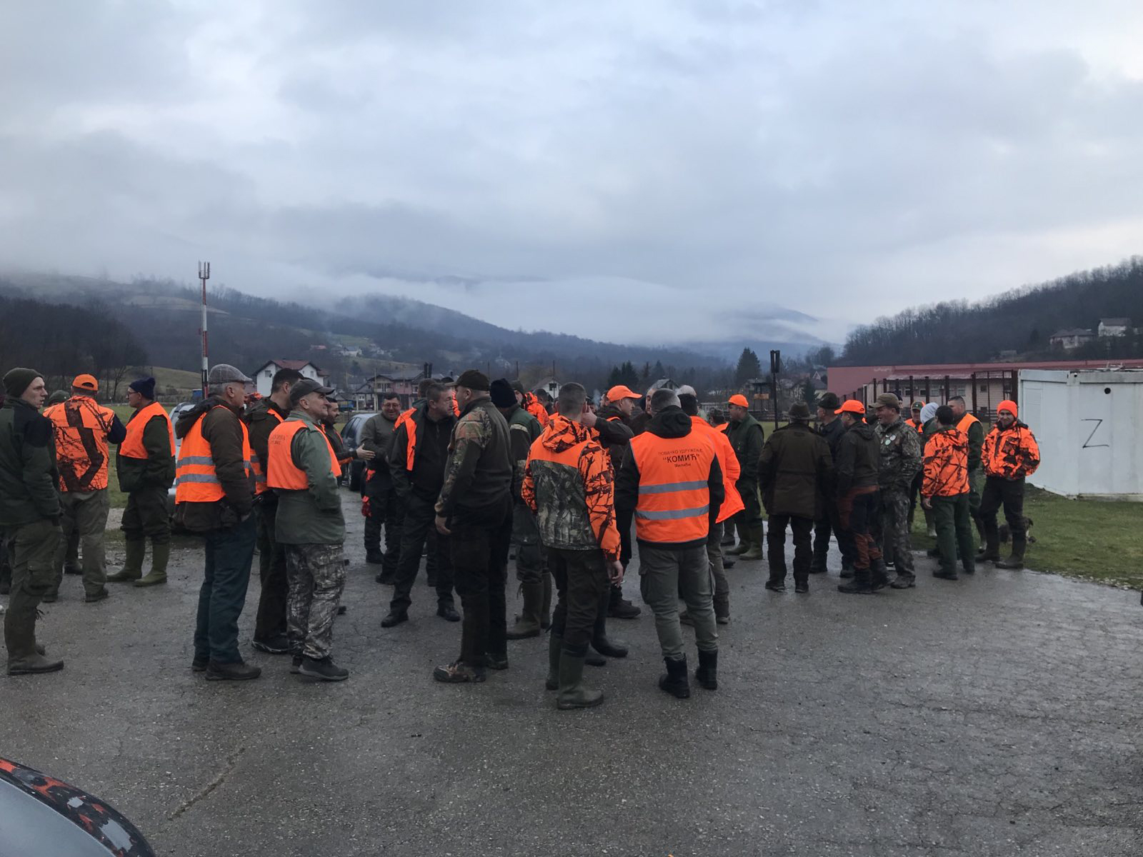 Vuk nadmudrio 300 lovaca u Milićima! Hajka završena bez ulova